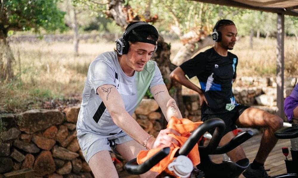 Silent Fitness – Spinning Outdoor-Spinning mit kabellosen Kopfhörern